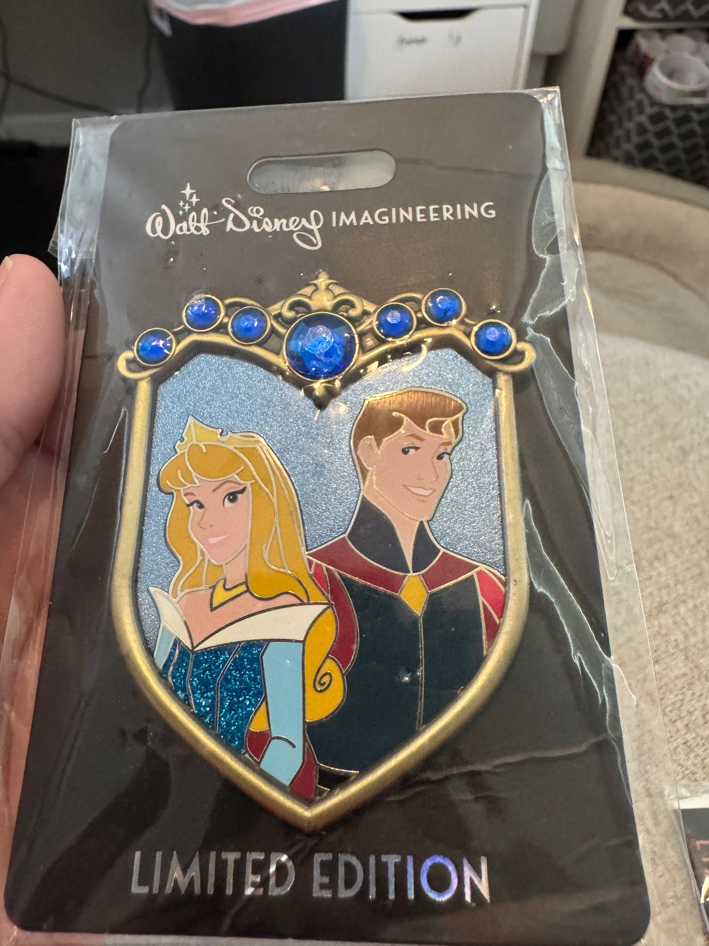 WDI Princess Prince Couple Crest Blue Aurora Philip Sleeping Beauty Disney Pin LE 250