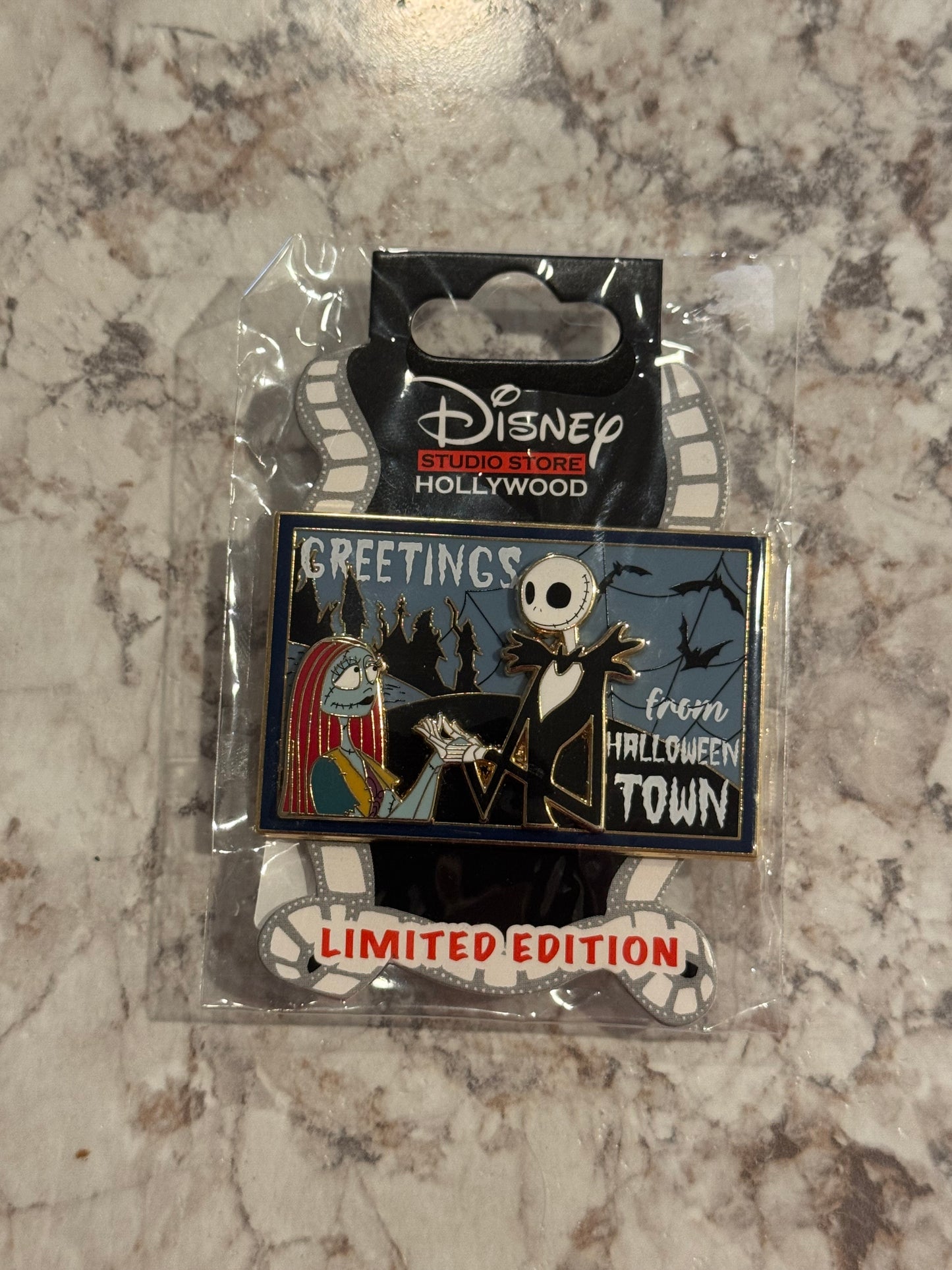 Disney D23 Expo 2022 DSSH DSF Nightmare Before Christmas Postcard Pin LE 400