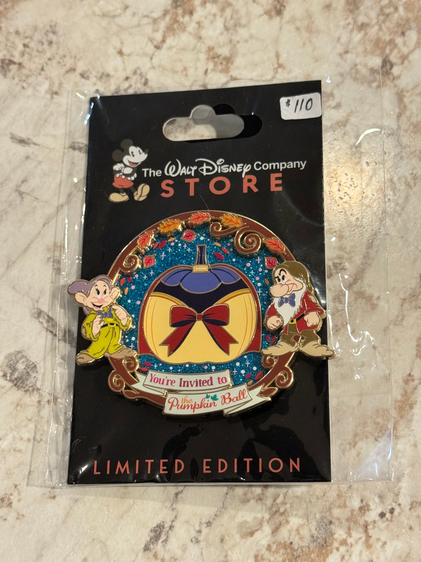 Snow White You’re Invited To The Pumpkin Ball DEC LE 250 Disney Pin