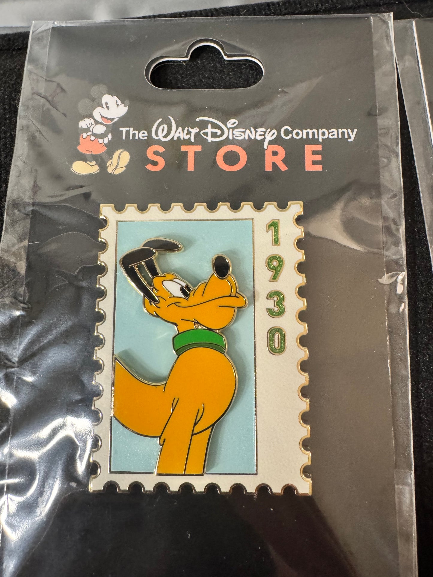 Disney DEC TWDC Commemorative Animal Stamps Pluto LE 300 Disney Pin