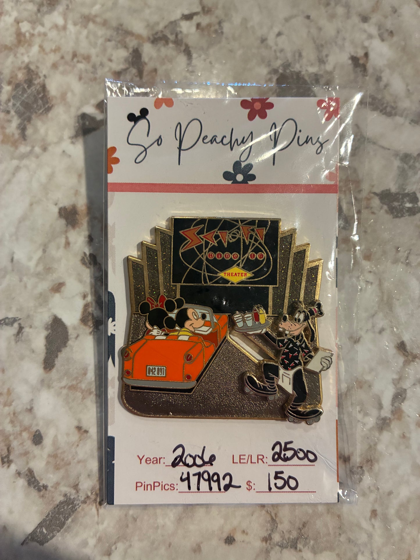 Sci-Fi Dine-In Theater - Goofy, Mickey and Minnie LE 2500 Disney Pin