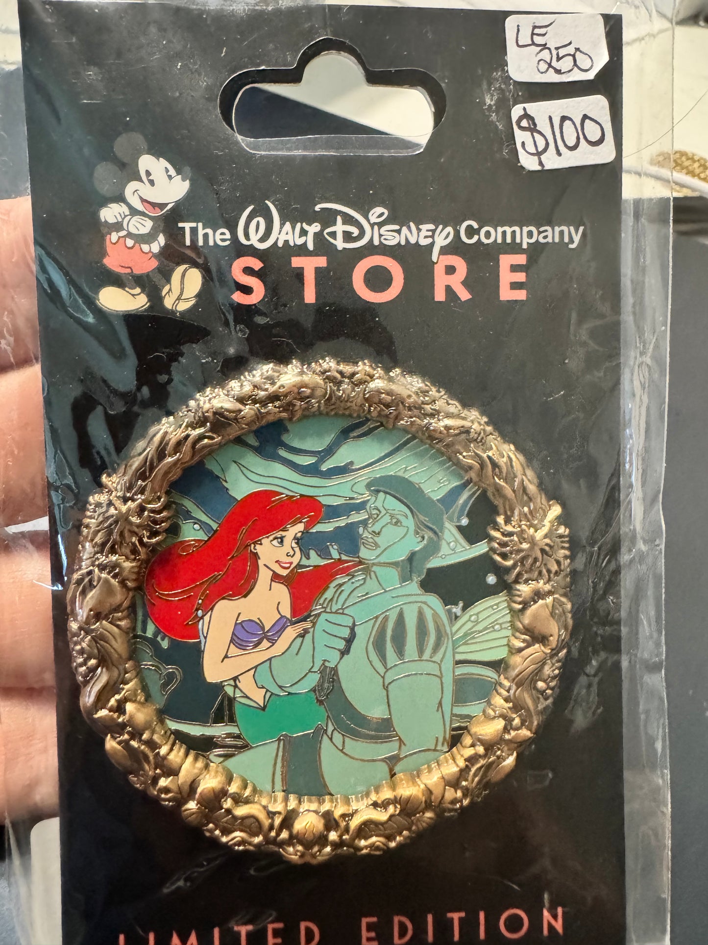 Disney 2024 DEC Little Mermaid 35th Anniversary Ariel and Eric Statue LE 250 Pin