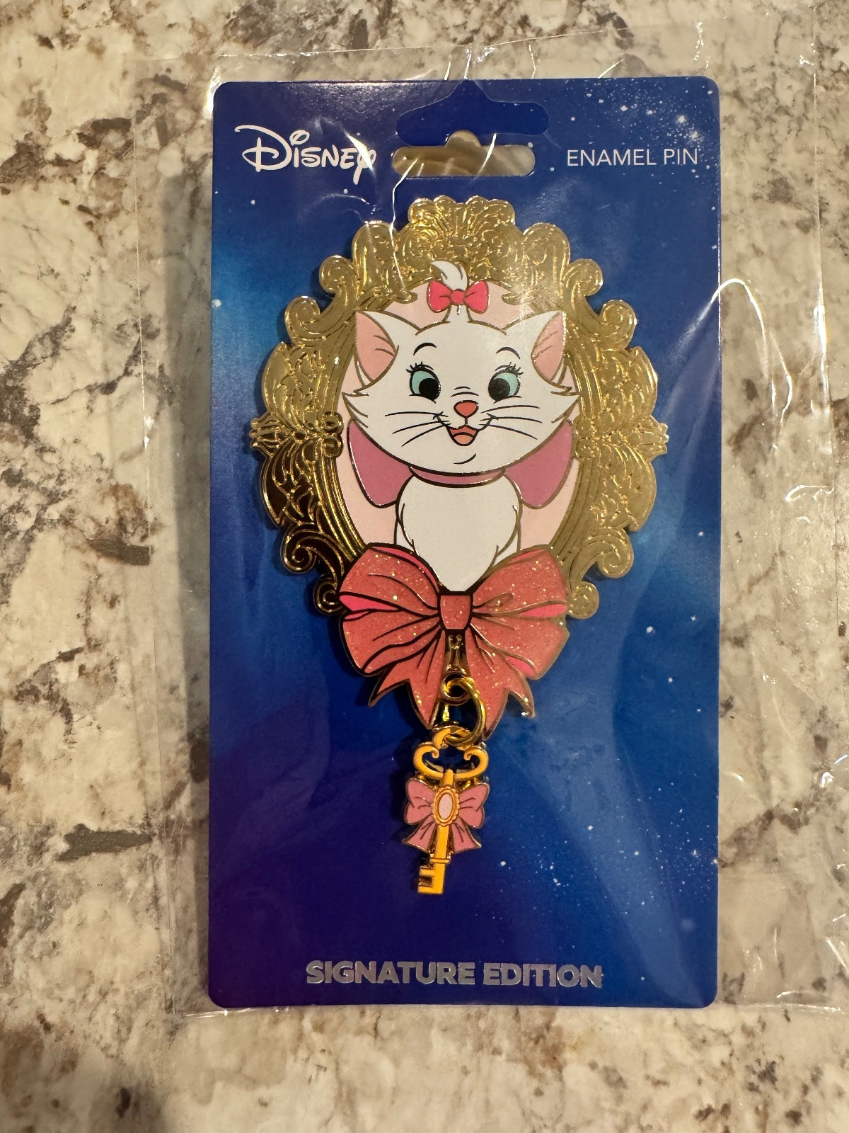 Pink a La Mode PALM Key to Marie's Heart Aristocat Jumbo Dangle Pin