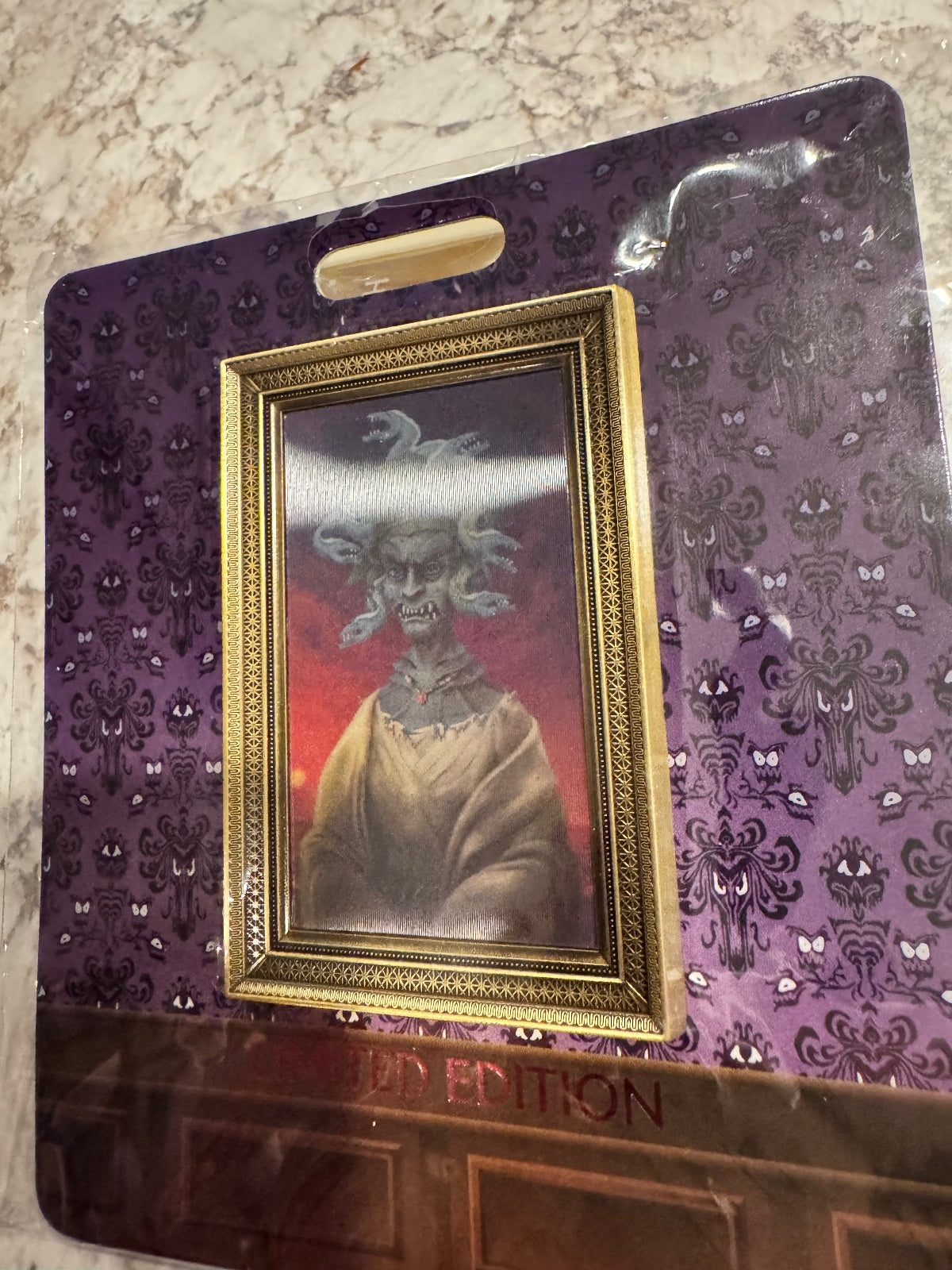 WDI The Haunted Mansion Parlor Lenticular Portrait The Siren LE 400 Pin