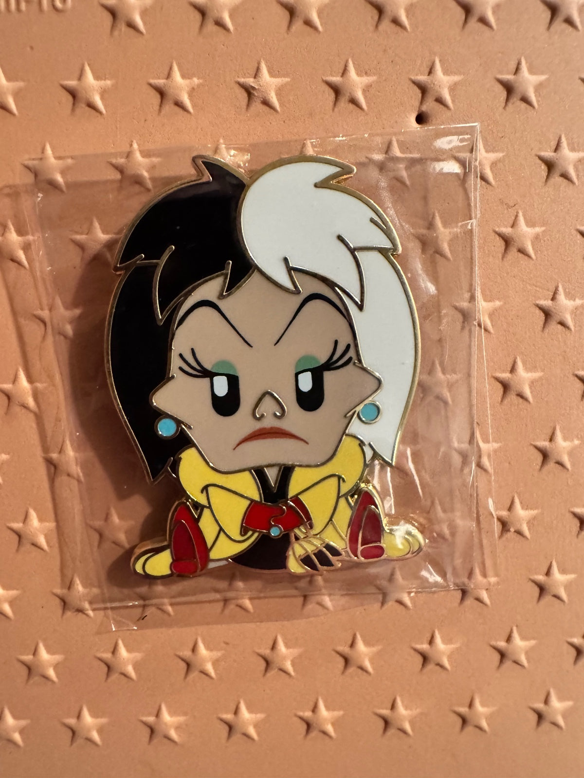 Disney WDI aDorbs! Cruella De Vil 101 Dalmatians LE 400 Pin