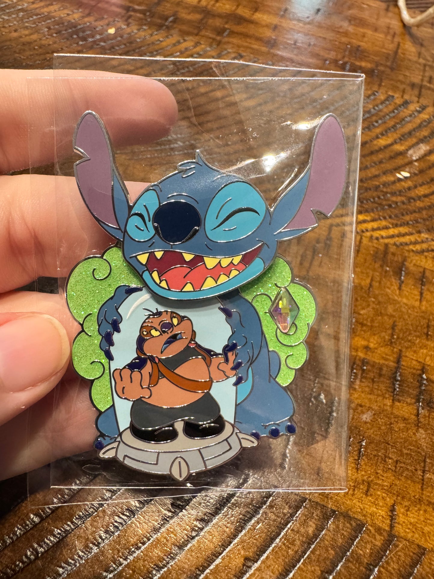 Disney Parks 25 years of Disney Pins Where dreams happin Stitch Jumbo pin LE300