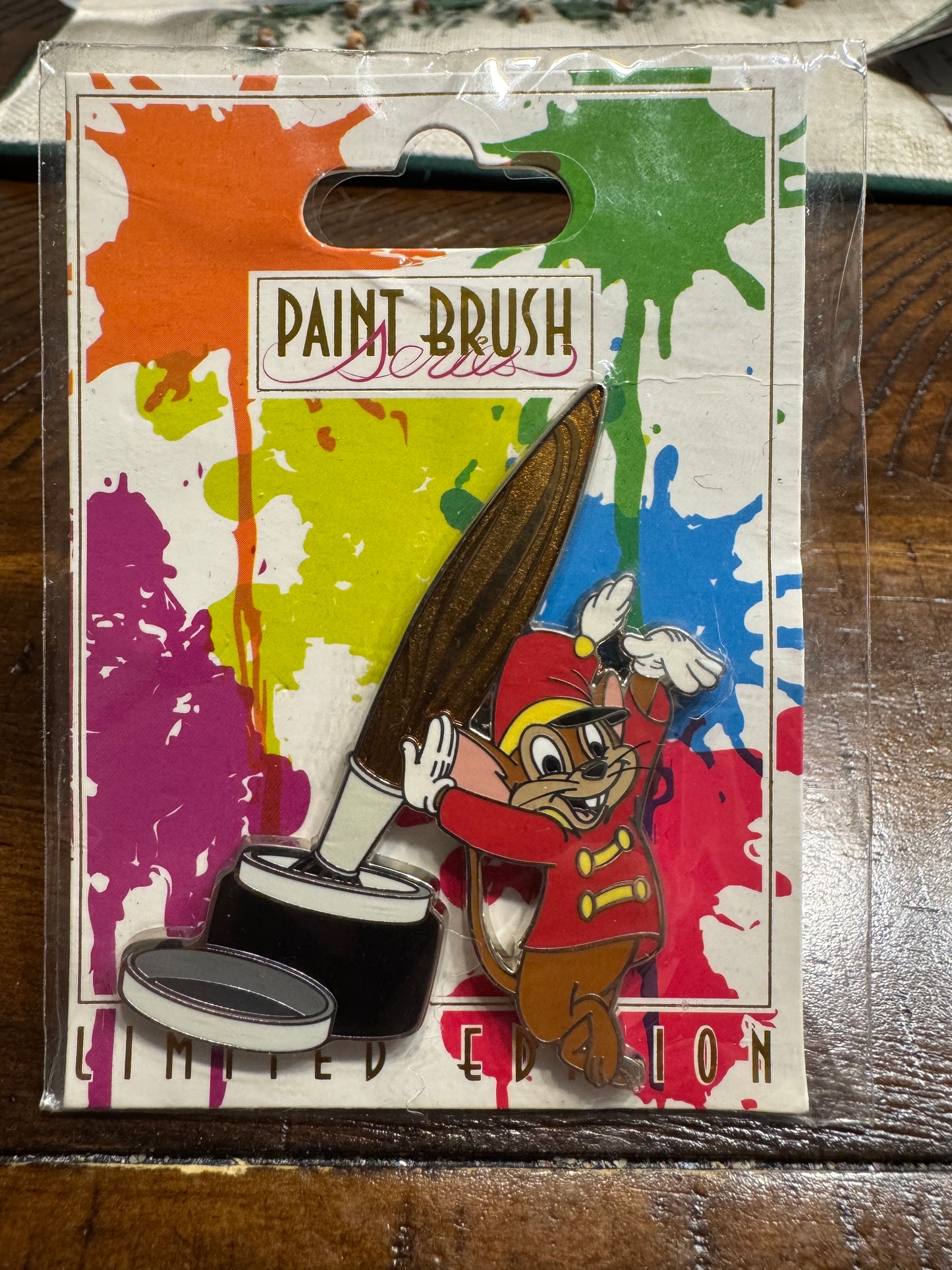 Ink Pot and Paint Brush Series Timothy Dumbo LE 300 DSSH Disney Pin