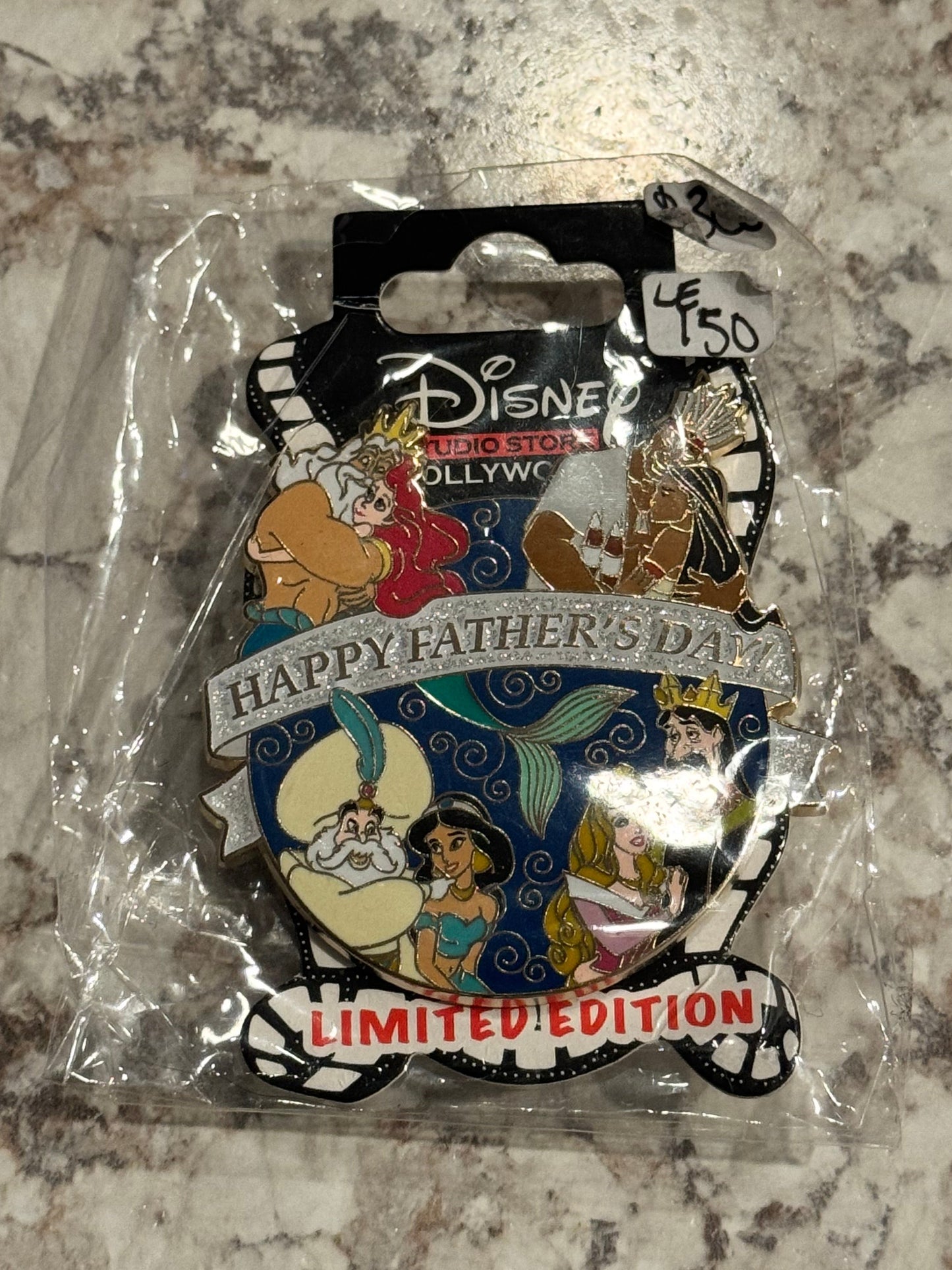 Happy Father's Day DSSH Surprise Release LE 150 Disney Pin