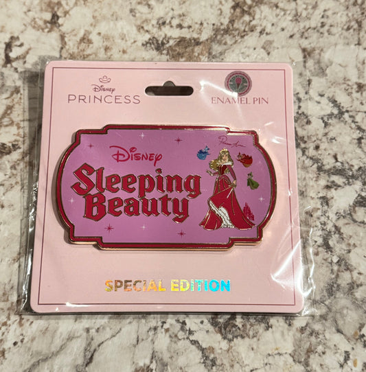 Sleeping Beauty Title Plate Jumbo Pink a la mode PALM LE Disney Pin