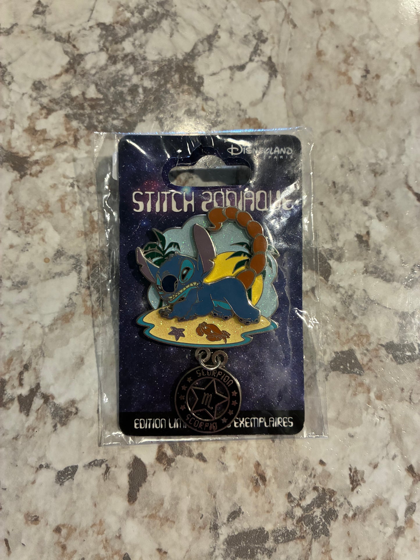 DLRP Disney Paris Stitch Zodiac Scorpio Pin LE 600 Zodiaque Dangle Disney Pin