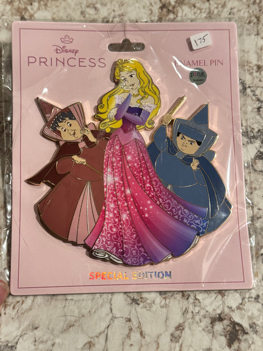 Sleeping Beauty Briar Rose Flora Merry weather Fairies Jumbo LE 150 PALM Disney Pin