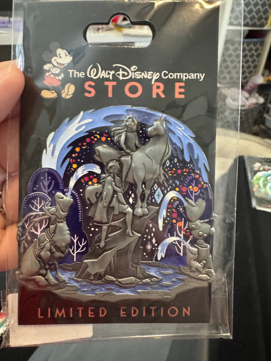 Frozen Water Fountain Series Pin LE 300 Disney Pin