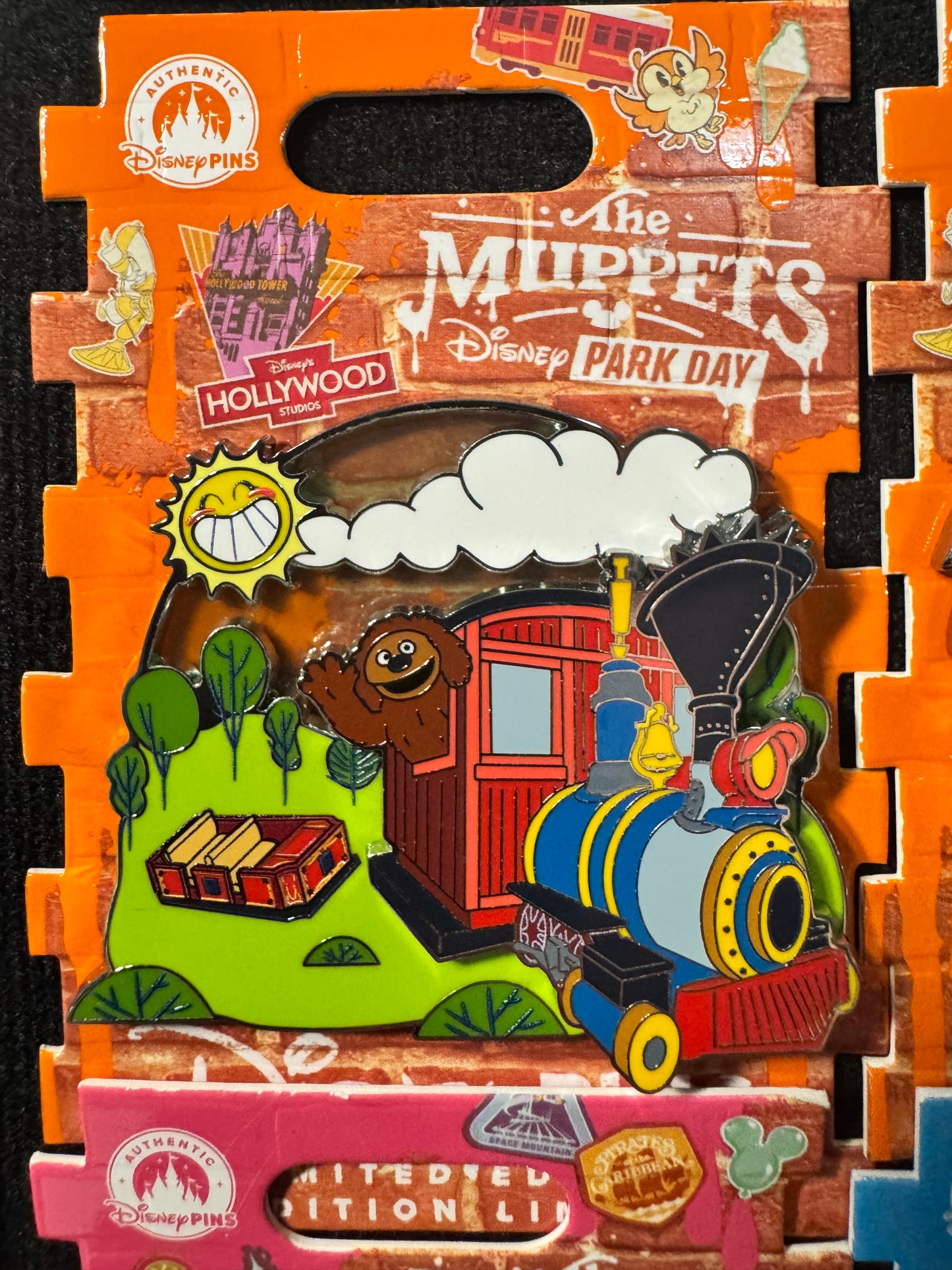 Muppets Park Day Runaway Railway Rowlf Disney Pin Hollywood Studios LE 3000 Disney Pin