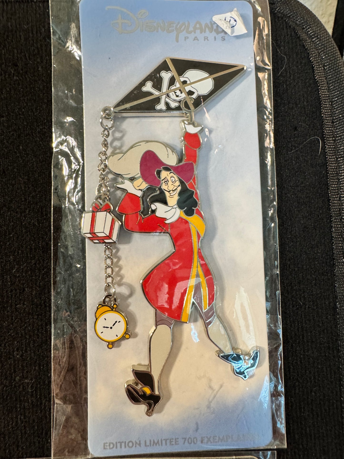 Captain Hook DLP LE 700 Disney Pins
