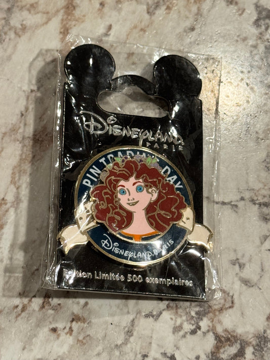 Brave Merida Pin Trading Day LE 500 DLP Disney Pin