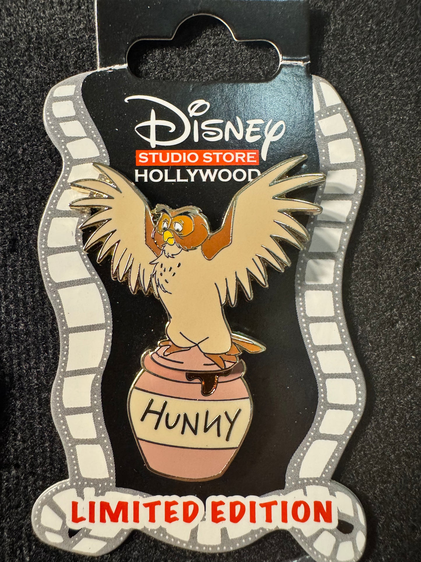 Disney DSSH D23 2024 Feathered Winnie the Pooh Owl with Hunny LE 500 Pin