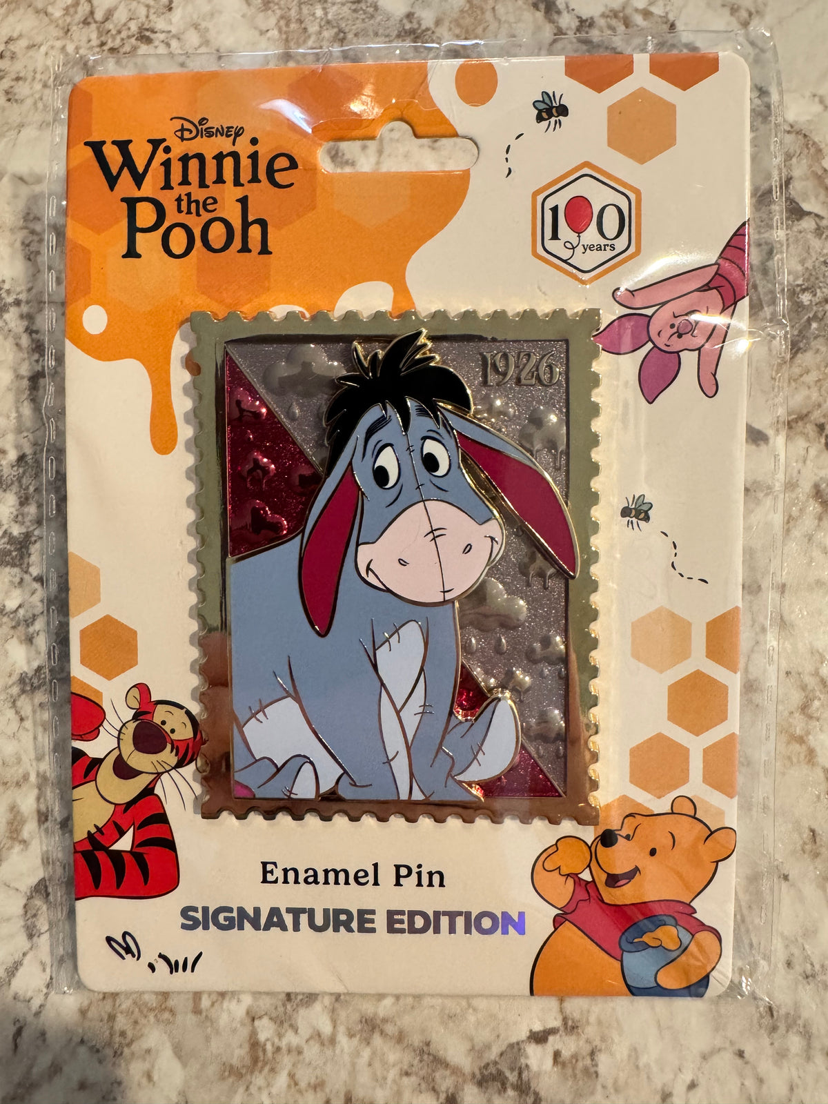 Palm Disney Royal Stamp Winnie the Pooh Eeyore Collectible Pin LE 400