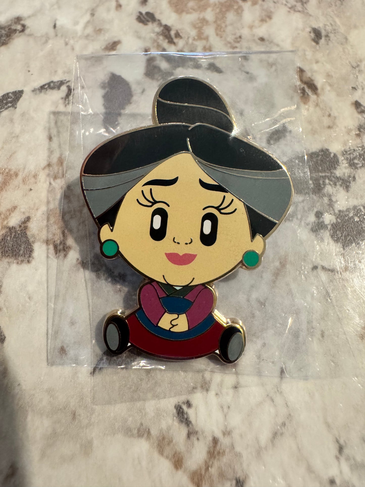 WDI Fa Li aDorbs! LE 300 Chaser Disney Pin