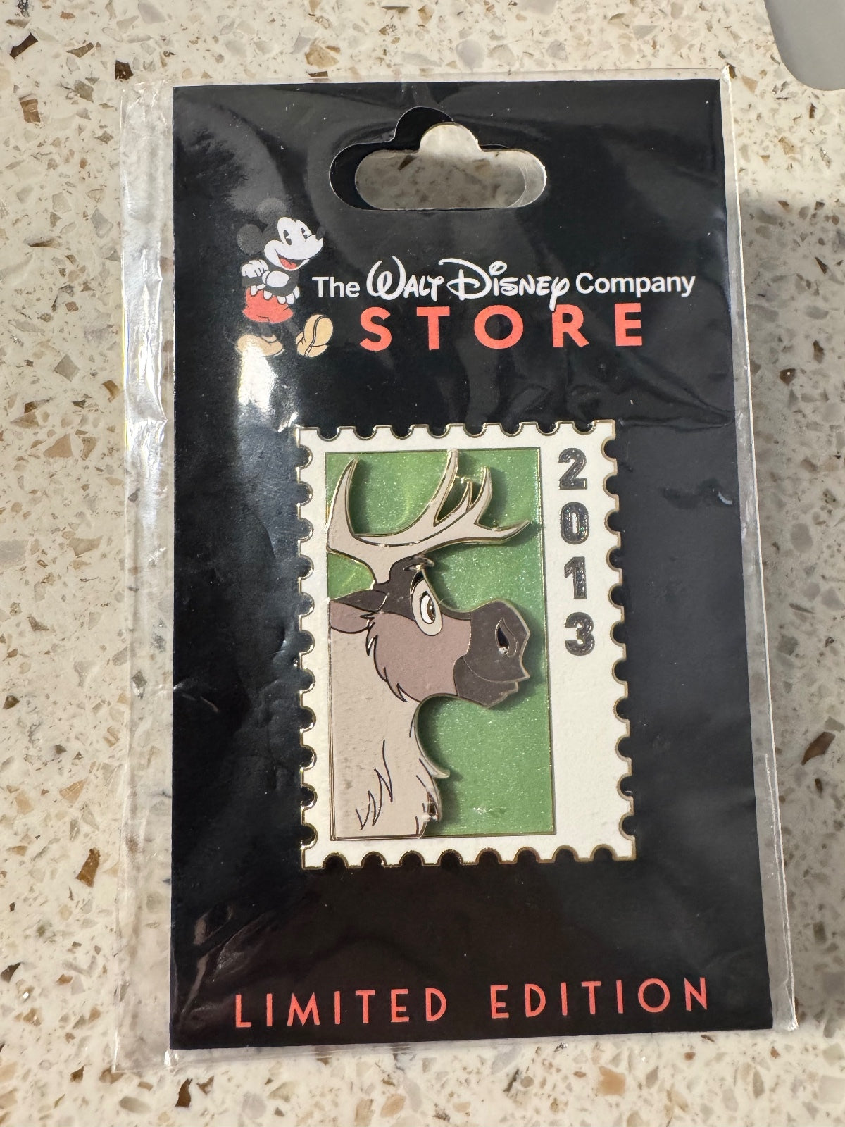 DEC TWDC Commemorative Animal Stamps Sven FROZEN LE 300 Pin