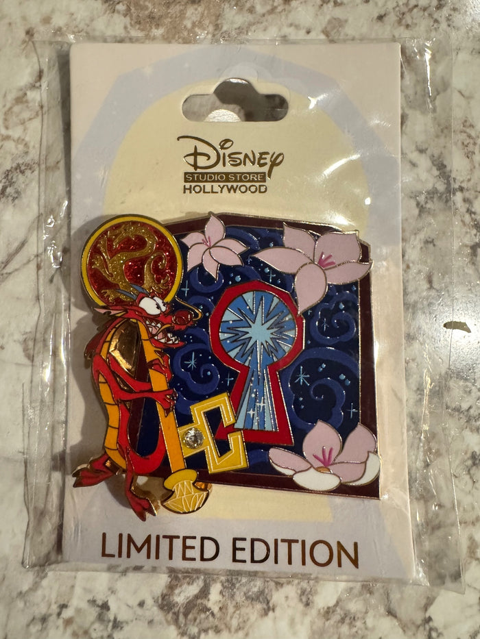 2026 Disney D23 DSSH Unlocking The Magic LE 400 Pin Mushu Mulan