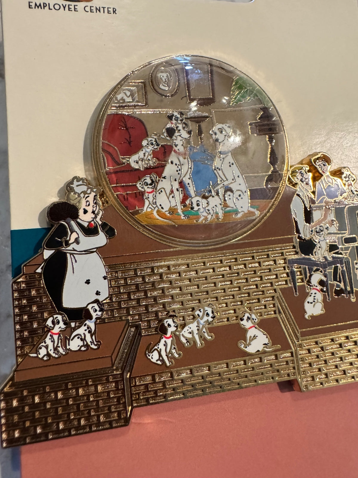 DEC Disney Employee Center 101 Dalmatians Pongo Perdita Snow Globe Pin LE 250