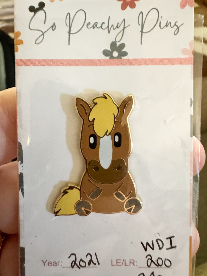 Disney D23 WDI MOG aDorbs! Mystery Beauty the Beast Phillipe LE 200 Chaser Pin